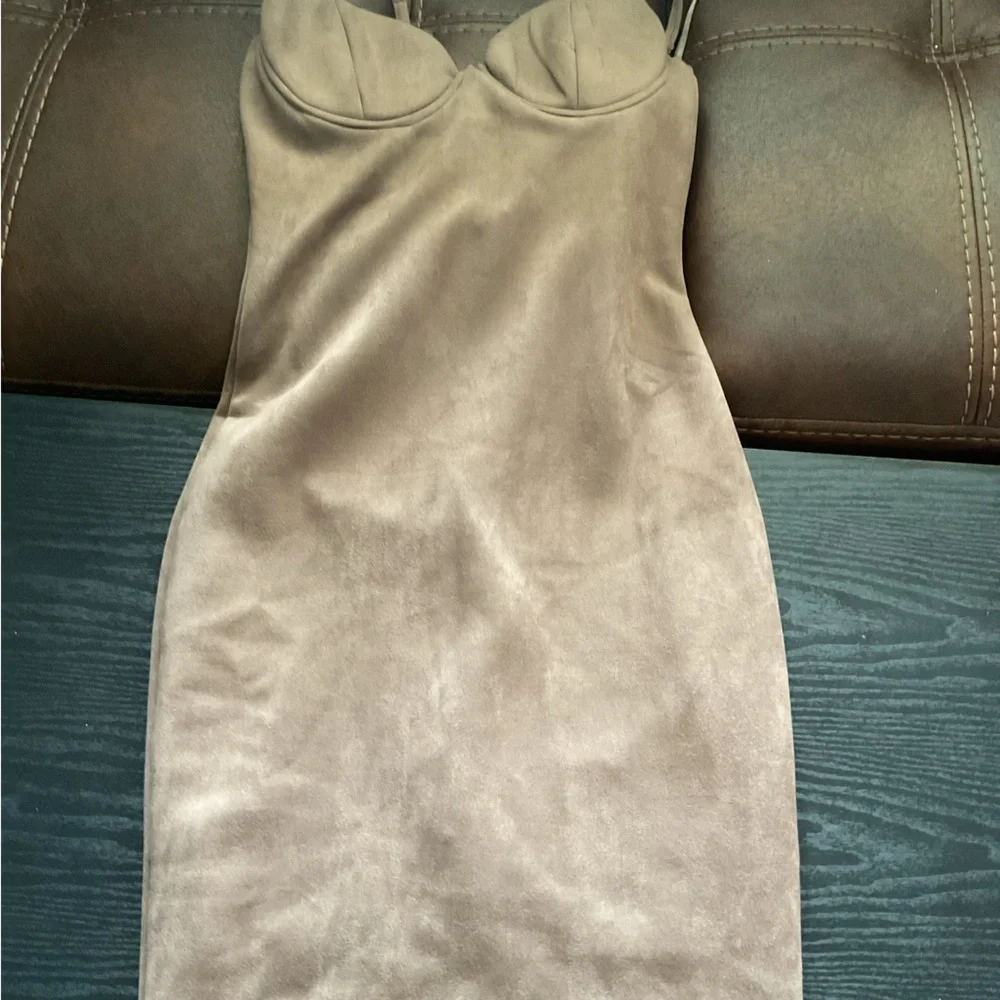 Windsor Tan Dress - Picture 1 of 3